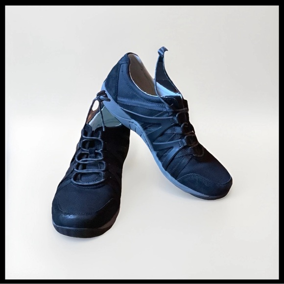 Dansko Size 41W(10.5-11) Henriette black leather/ nylon shoes - Picture 2 of 11